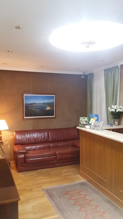 Pension La Concha Сан-Себастьян Экстерьер фото